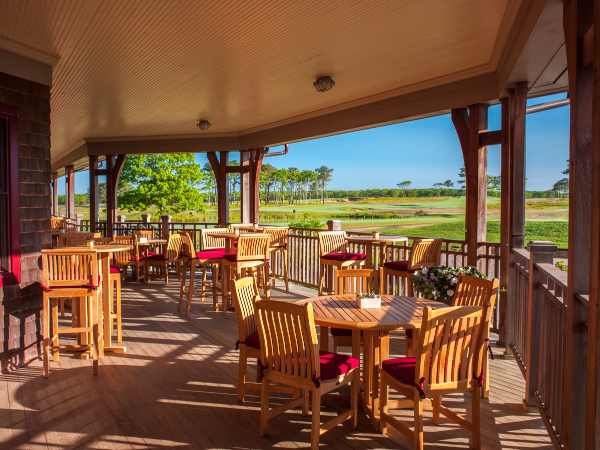 Timeless Environments What makes the grass greener at "Vineyard Golf