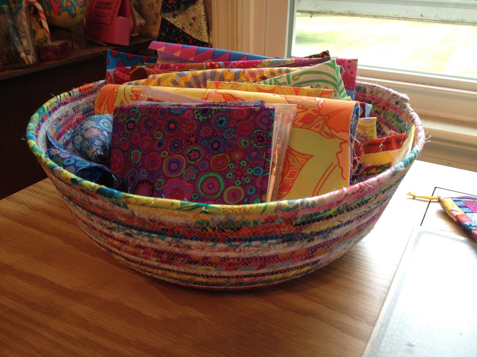 Susan's Quilt Creations Fabric Wrapped Clothesline Basket