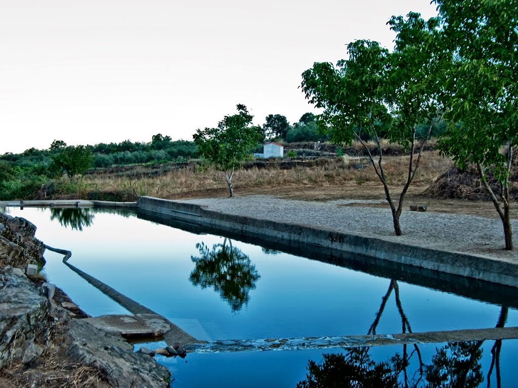 LOS PANDEROS DEL RAMO PISCINA NATURAL DE BERZOCANA LOS PANDEROS DEL RAMO PISCINA NATURAL DE BERZOCANA