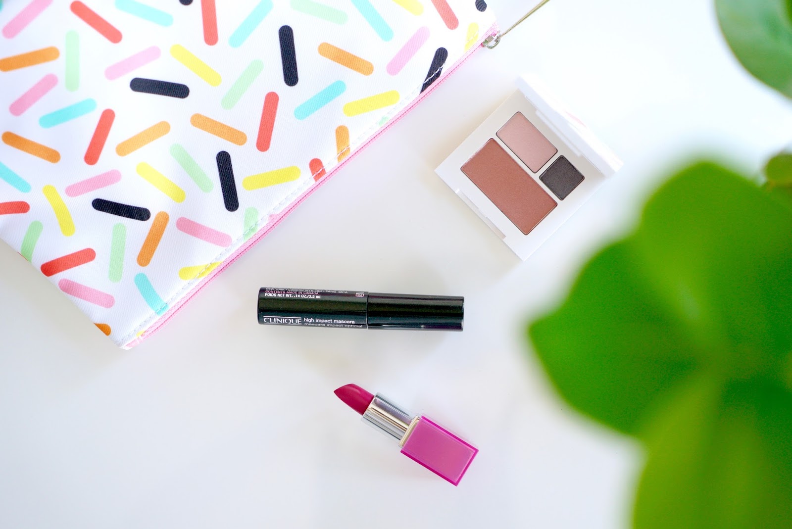 CLINIQUE BONUS TIME, 6 BEAUTY PRODUCTS FREE WITH PURCHASE
