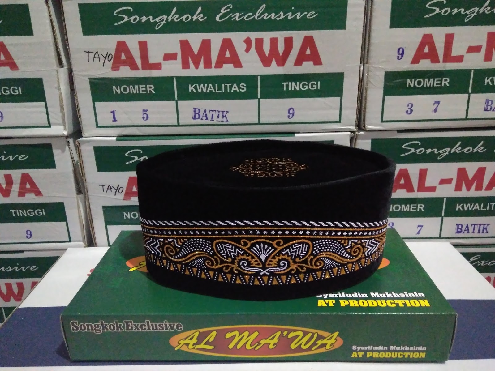 Indonesian Peci Batik Nusantara Daftar Harga Terkini dan AT PRODUCTION PRODUSEN SONGKOK INDONESIA merupakan produsen songkok home industri dari Kebumen Indonesia