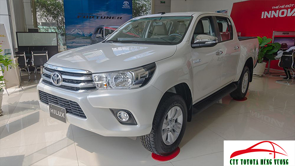 Giá xe, thông số kỹ thuật và đánh giá chi tiết bán tải Toyota Hilux 2018 nhập khẩu - ảnh 4 Giá xe, thông số kỹ thuật và đánh giá chi tiết bán tải Toyota Hilux 2018 nhập khẩu - ảnh 4