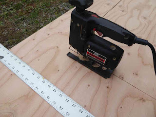 Completing The Cuts With Scroll Saw Completing The Cuts With Scroll Saw