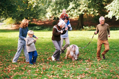 @InstaMag - In addition to benefitting your heart and muscles, a regular walk also contributes to keeping your brain healthy, new research suggests. take-walk-stay-smart