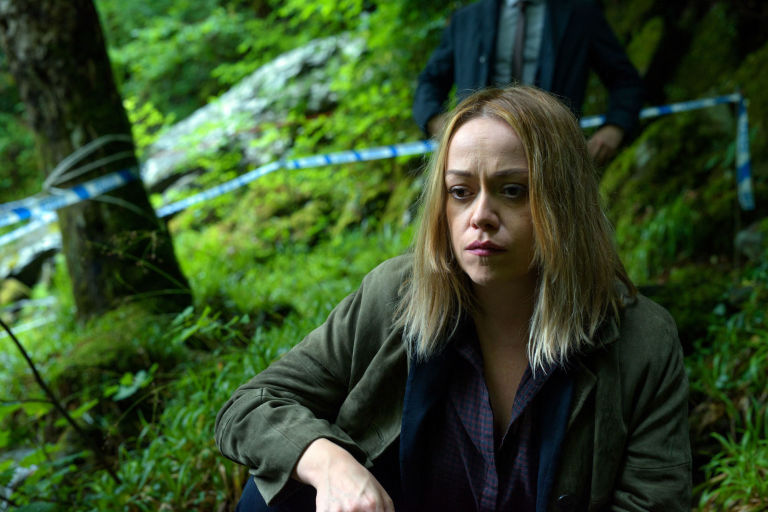 some like it crisp Hidden (welsh tv series)