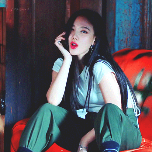 9907B93B5B75A31F21.gif