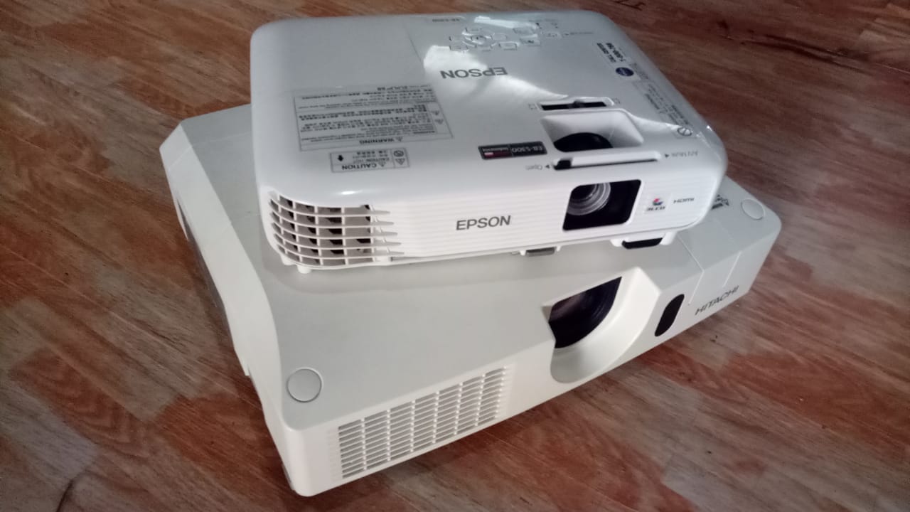 Sewa Proyektor Jogja Sewa Proyektor Jogja 081226827400