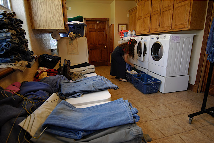 Duggar Family Blog Duggar Updates Duggar Pictures Jim Bob And Michelle Counting On 19 Kids Duggars Homemade Fabric Softener