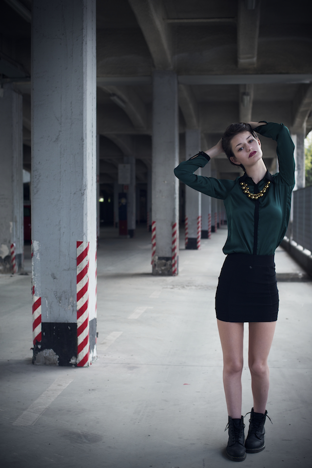 Moodle Magazine Outfit 11
