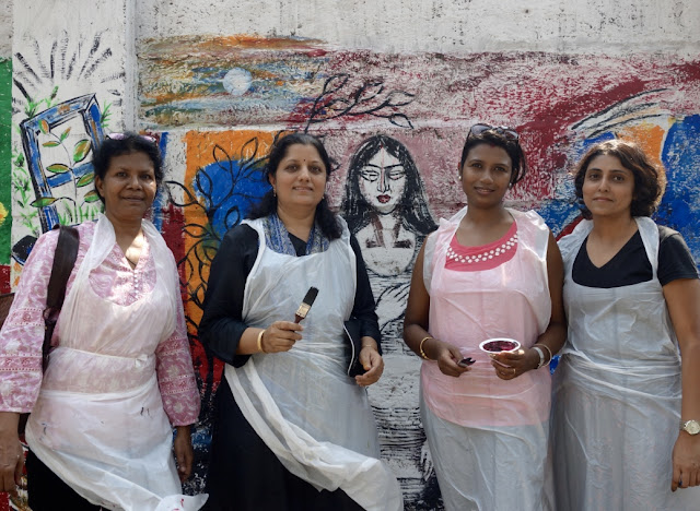 Artists at The Art Walk 360, (L to R) Milburn Cherian, Chitra Vaidya, Sumana Nath De, Ami Patel Artists at The Art Walk 360, (L to R) Milburn Cherian, Chitra Vaidya, Sumana Nath De, Ami Patel
