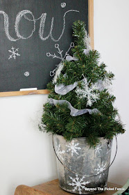 12 Days of DIY Christmas Ideas 12 Days of DIY Christmas Ideas