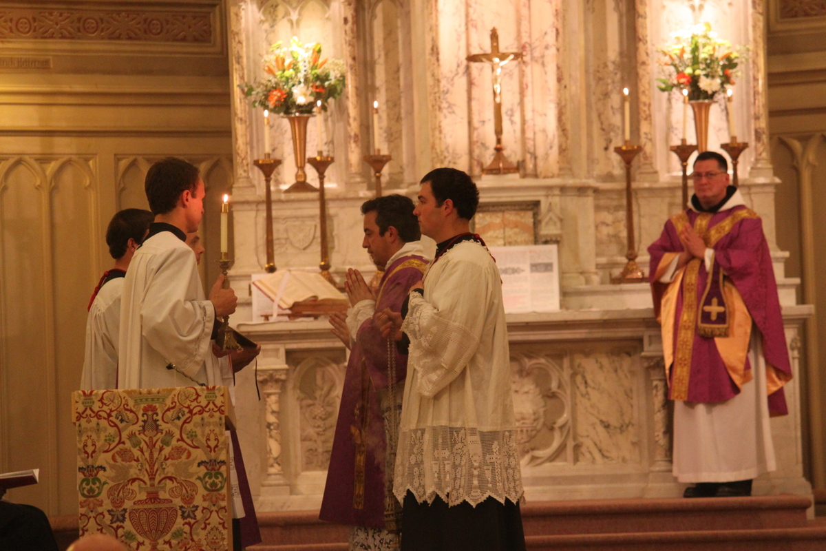 Veritatem facientes in caritate Solemn High Mass after the 2013 Walk