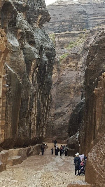 Petra, Jordanie, Jordan, siq, temple, travel, tourism, tourisme, voyages, aventure, adventure, landscape, paysage, elisaorigami