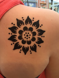 Ide Desain  Gambar Tato  Henna Keren Untuk  Cewek Gambar 