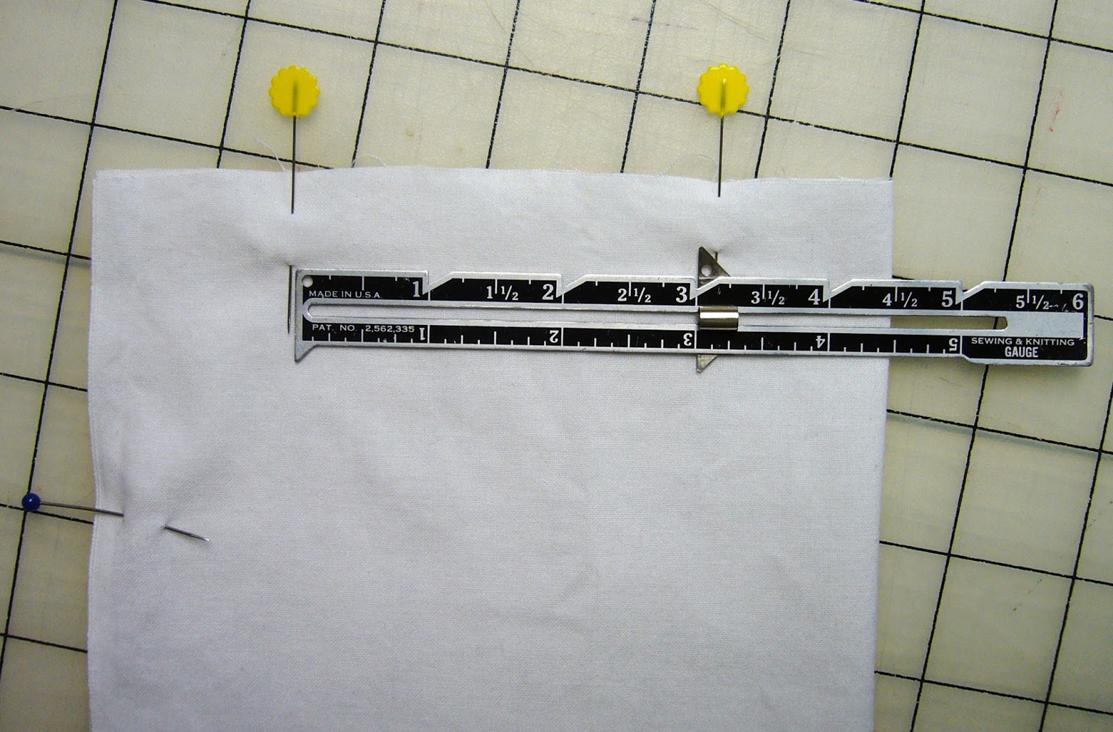 Simply Shoeboxes Simple Lined Drawstring Bag Pattern and Tutorial