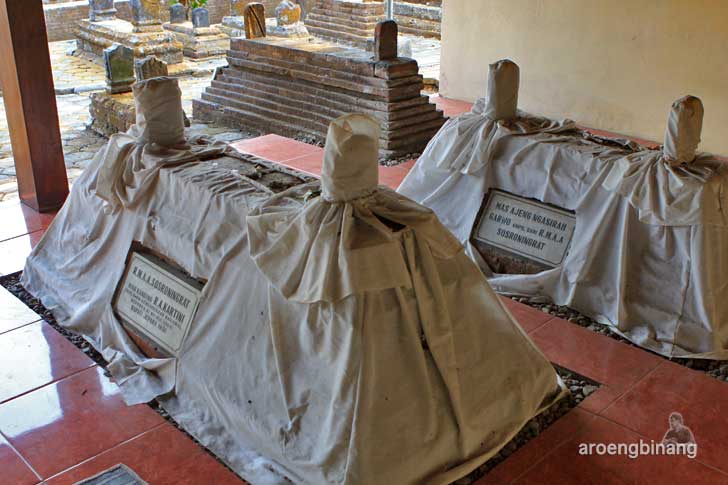 makam citrosoman sendang jepara