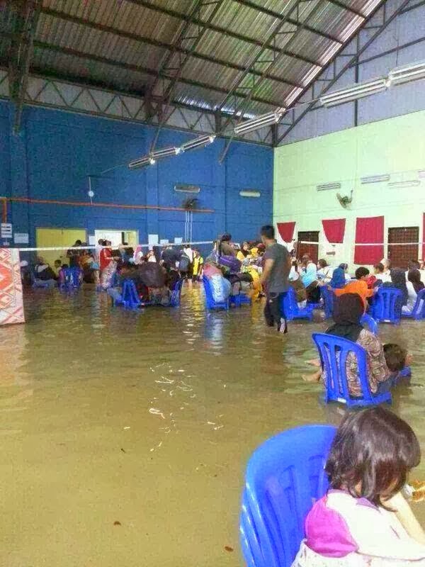 peceq™ 2738. Apakah hanya dia yang berkata sedemikian... Gambar boleh