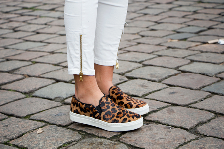 slip on de oncinha