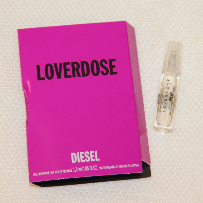 בלוג אופנה Vered'Style גלוסיבוקס אוגוסט 2012 Fashion blog Vered'Style glossybox aug 2012 israel