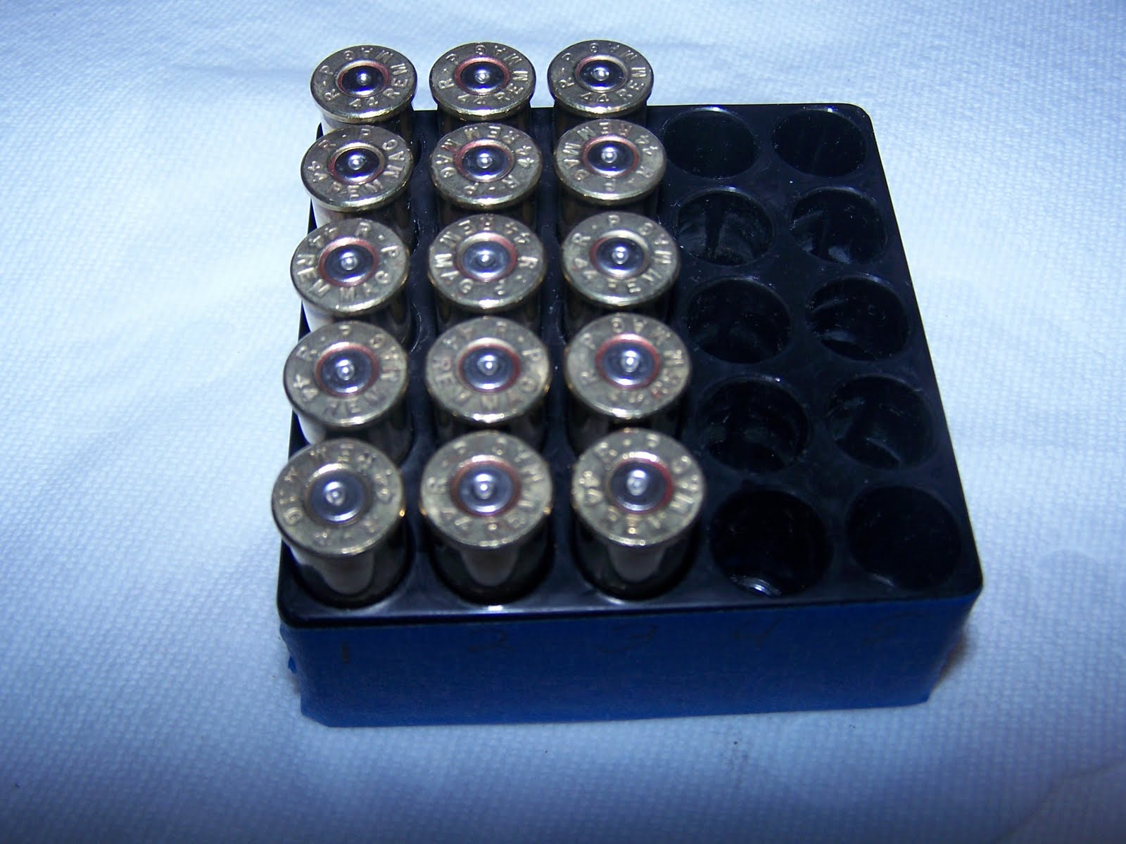 Reloader's Corner Cleaning Brass Cases With Simple Household Ingrediants