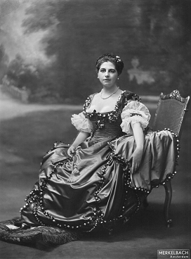 MATA HARI / MARGARETHA GEERTRUIDA ZELLE Espía Holandesa en favor de Alemania (1876-†1917)