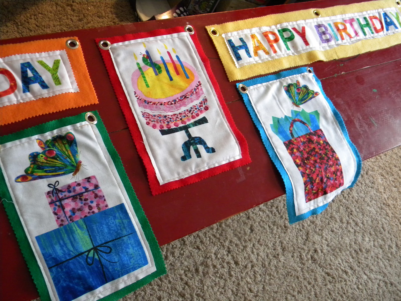 the-pretty-kitty-studio-homemade-fabric-birthday-banner