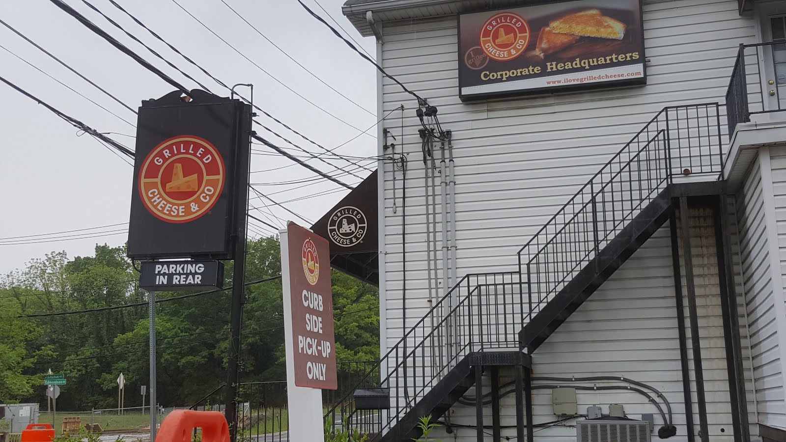 Bob Ganoosh, the Baltimore Restaurant Enthusiast Grilled Cheese & Co