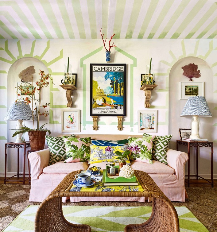Inside a chic and charming mural-filled Palm Beach apartment!