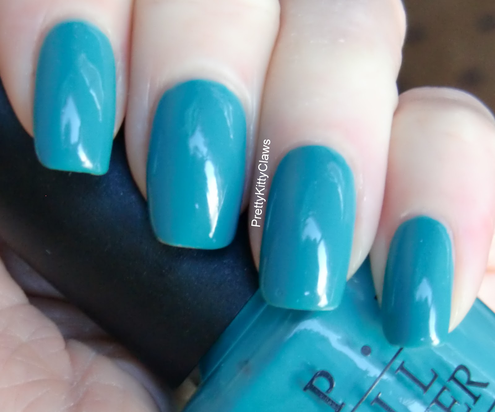 PrettyKittyClaws: OPI Fly and a NOPI Million Sparkles..... A Winning ...
