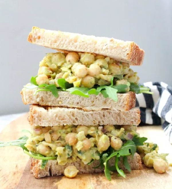 Curried Chickpea Salad Sandwiches Curried Chickpea Salad Sandwiches