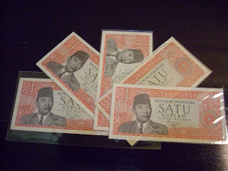 Menjual berbagai macam uang kuno dan barang kuno: SERI SUKARNO TAHUN 1960