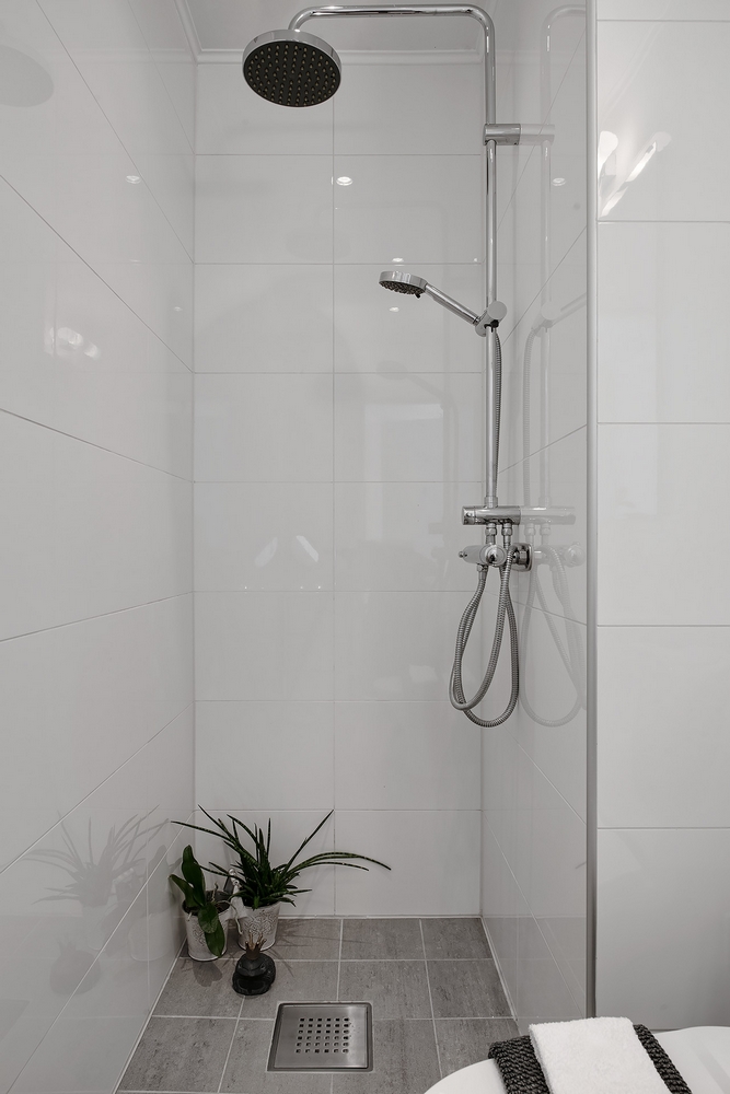 Hidden Storage in the Bedroom