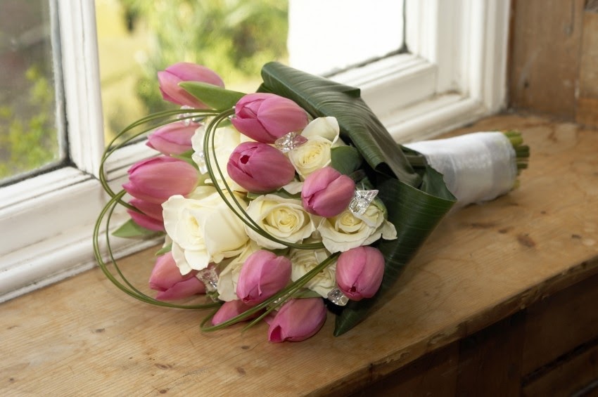 Tulips: Arrangements Incorporating