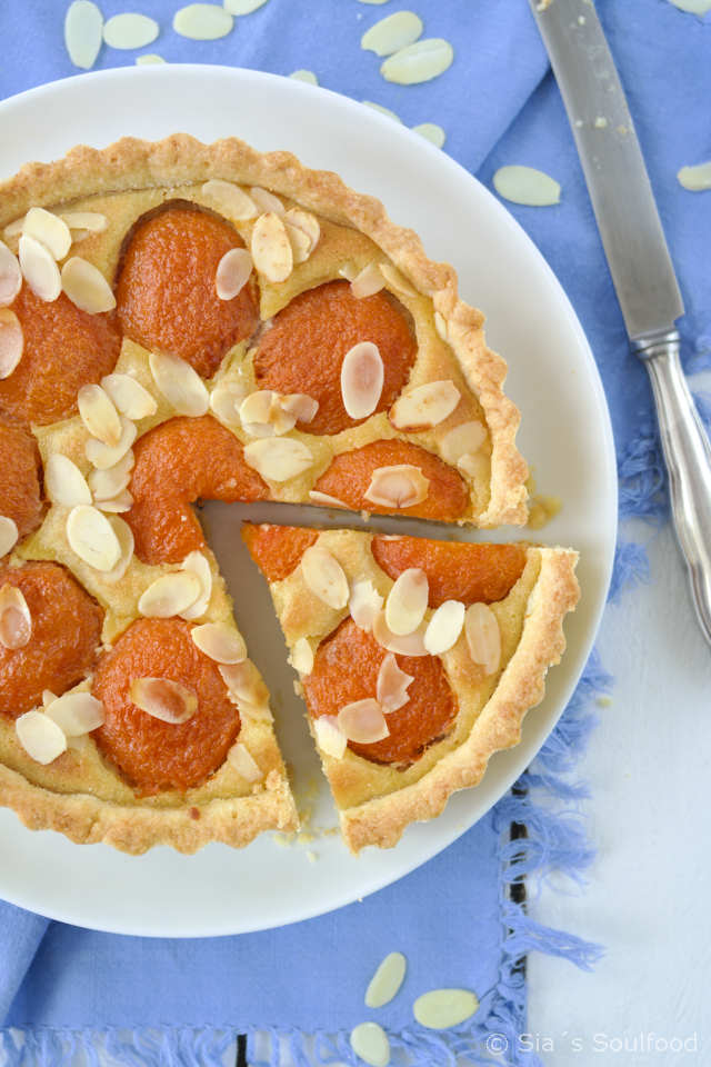 sia´s soulfood foodblog: Aprikosen-Tarte mit Mandeln