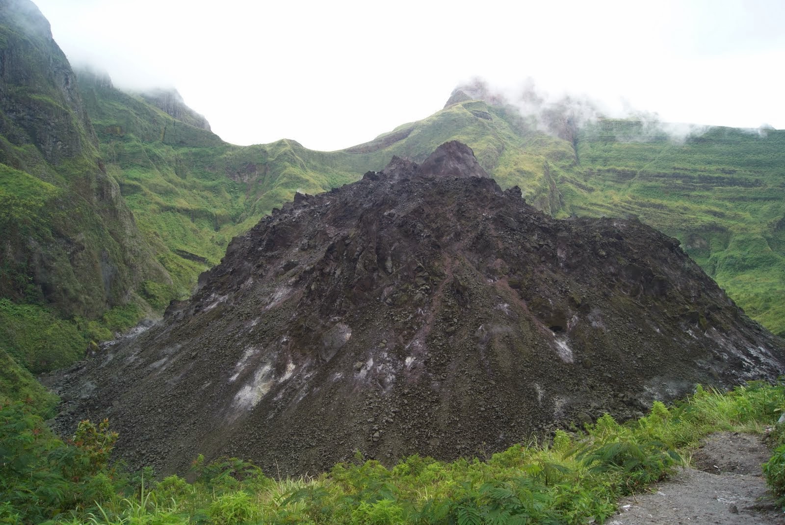Legenda Gunung Kelud jawa tengah ~ Capunkshare