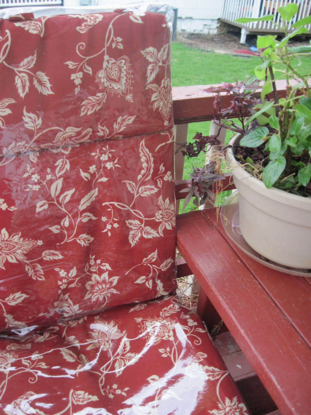 Yarn Over Vinyl Deck Chair Covers Tutorial