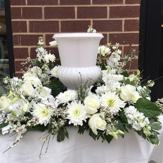 How to Order Funeral Flowers Part 1 Casket and Urn Flowers