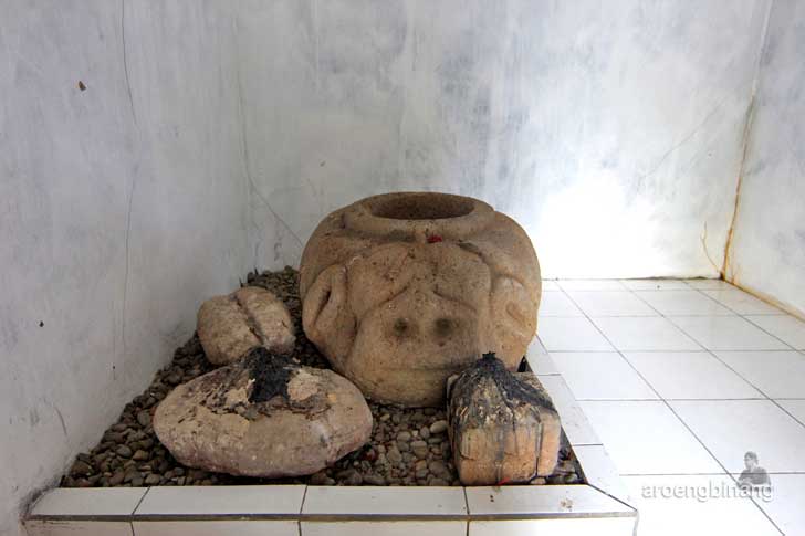 situs carangandul karanglewas banyumas