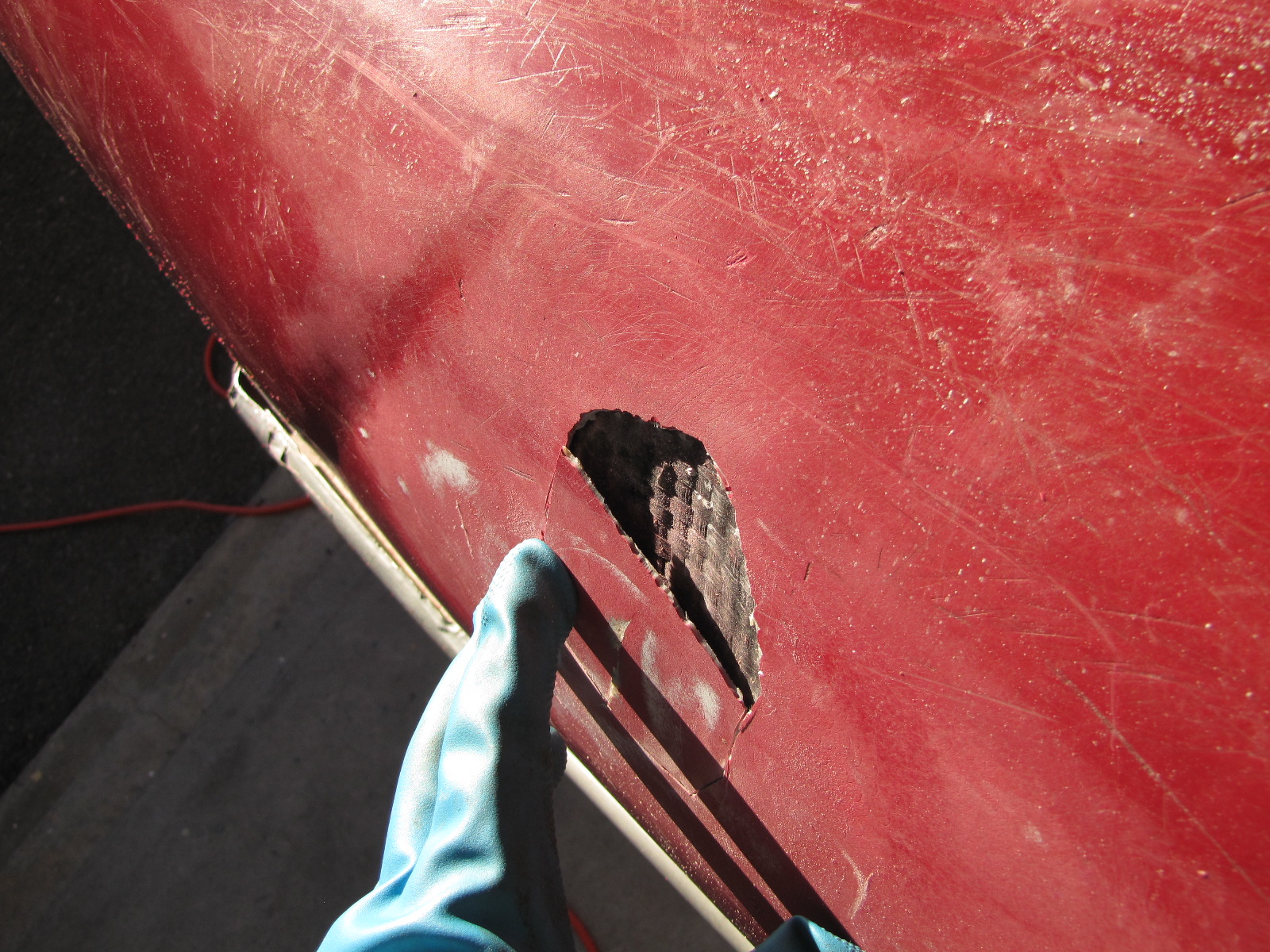 Canoe for Dummies How to fix Cracks/Gouges on a Canoe