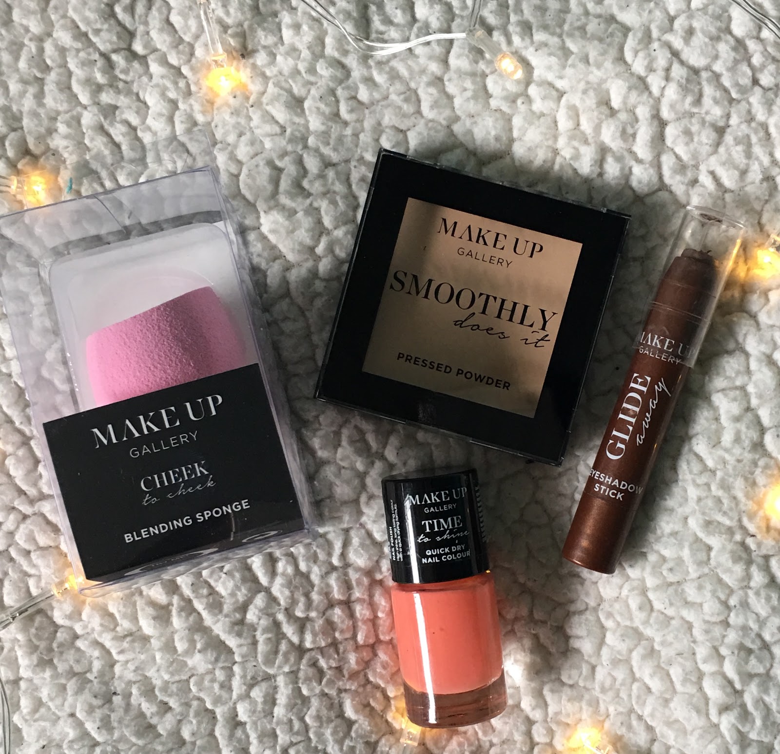 MAKEUP FROM POUNDLAND *yes it's £1* JUELOOK