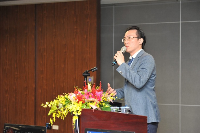 吳至偉醫師演講 吳至偉醫師演講