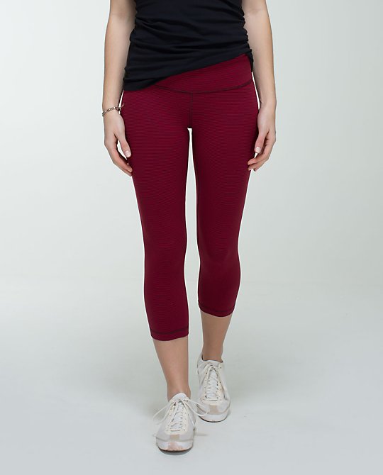 Lululemon Addict: Australian Heads Up