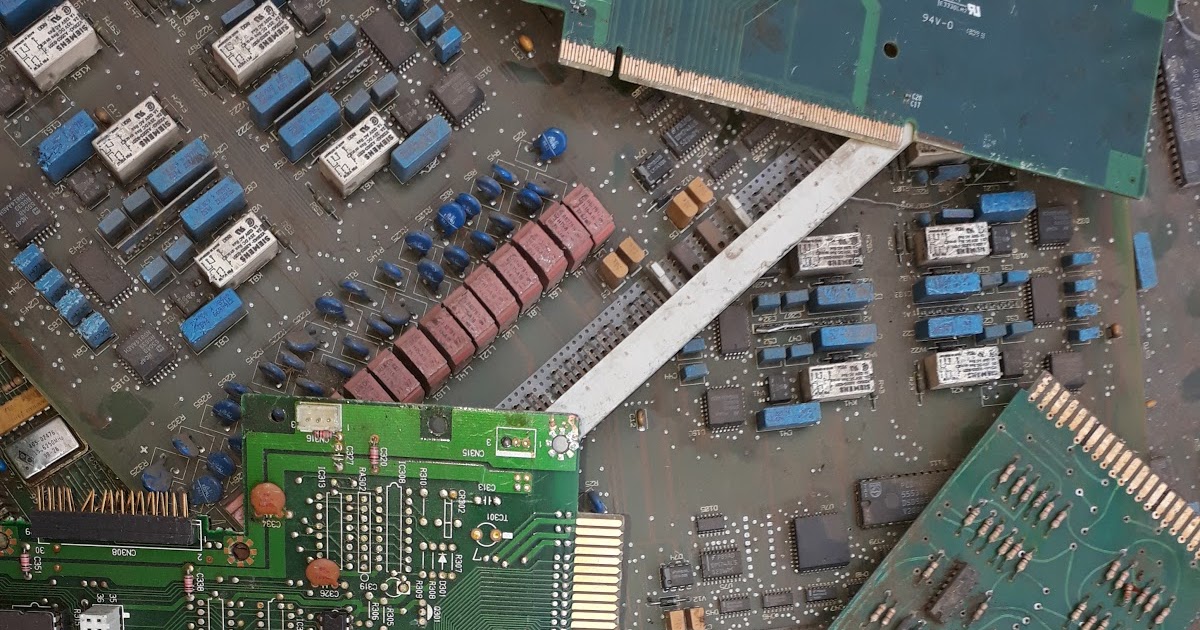 Gold Recovery Training from Ewaste Circuit Boards Scrap / Electronic