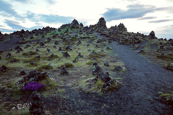 laufskalavarda cairns