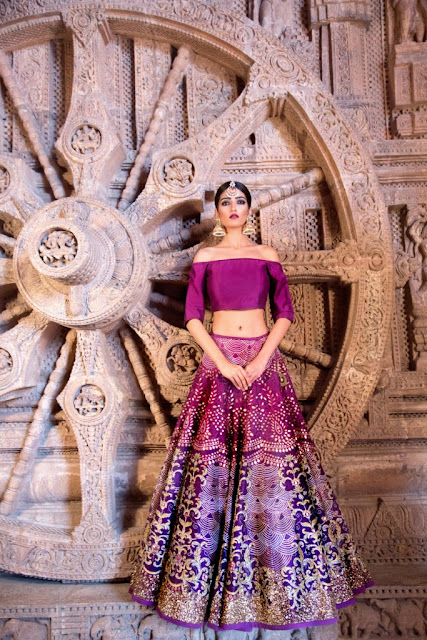 Charu Parashar presents “THE TRAVELLERS TRUNK" Amazon India Fashion Week - Spring Summer 2017 Charu Parashar presents “THE TRAVELLERS TRUNK" Amazon India Fashion Week - Spring Summer 2017