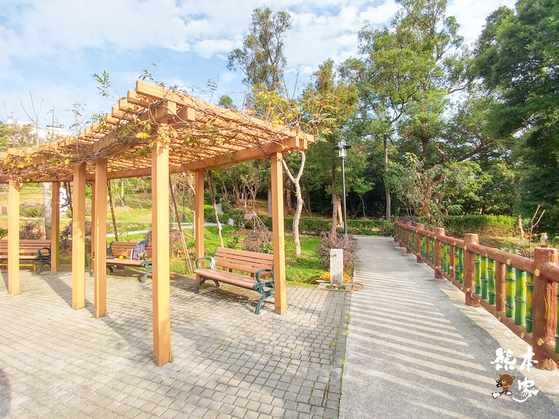 鶯歌永吉公園IG網美景點|炮仗花、櫻花齊登場還有3D立體彩繪步道