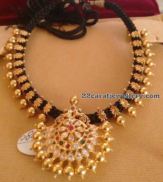 Sparkling Fashion Black Thread Dori Gold Necklace Designs New