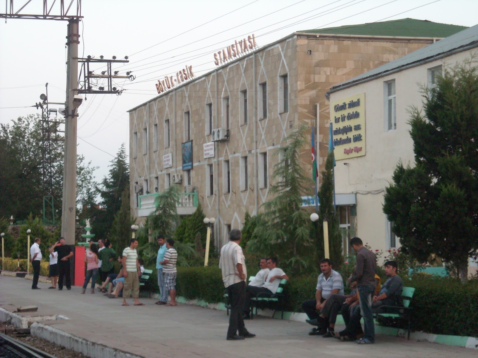 railway stations 2015