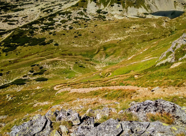 Tatry. Tatry Zachodnie. Główna grań Tatr. Szczyty Tatr. Bystra. Najwyższy szczyt Tatr Zachodnich. Bystra wejście od strony słowackiej. Lato w Tatrach. Łatwe szczyty w Tatrach.
