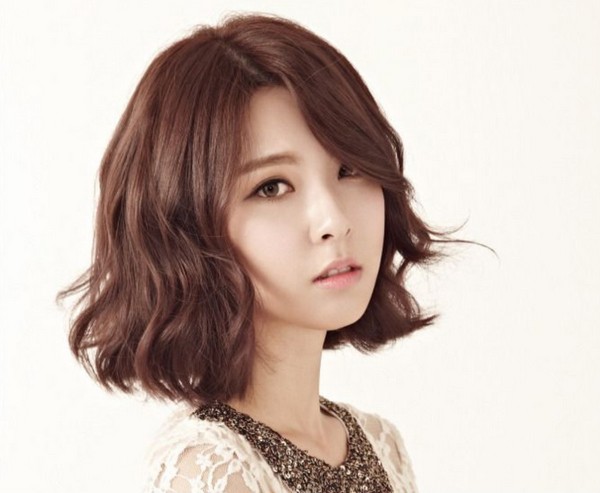 Hyemi 9MUSES minta maaf sebabkan fans sakit hati akibat girlband-nya sering bongkar pasang member. Hyemi 9MUSES minta maaf sebabkan fans sakit hati akibat girlband-nya sering bongkar pasang member.
